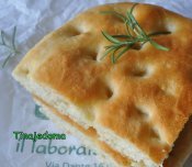 blog-focaccia-text-odkrojena.jpg